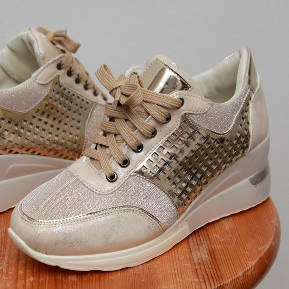 SPARKLY SNEAKERS - Picture 2 of 5